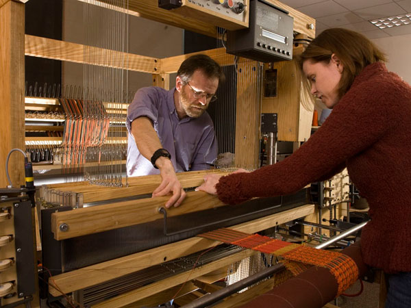 etextilesvirginiatech01.jpg