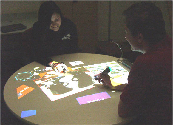 Photable, la table pour éditer des photos à plusieurs Photable, la table pour éditer des photos à plusieurs