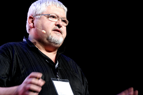 live van Herdeen par MRTNK Clive van Herdeen par MRTNK