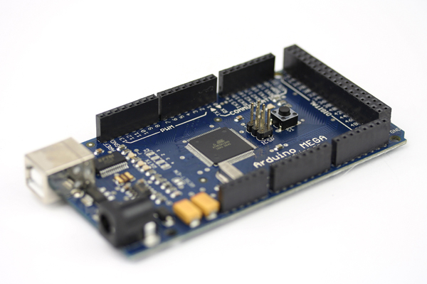 Une carte Arduino Mega