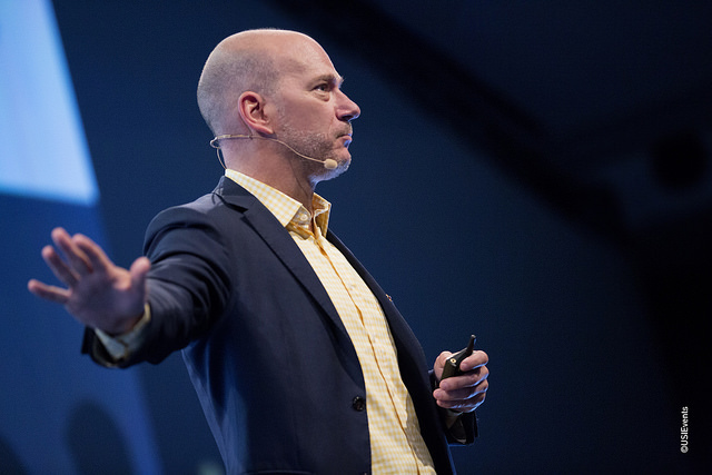 27470179831_7dbb543e83_z